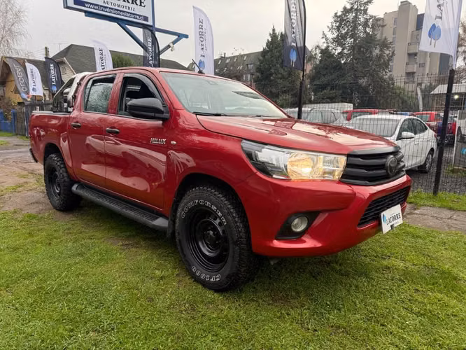 TOYOTA HILUX DX 2022 4X4