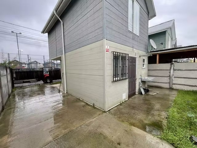 VENDE HERMOSA CASA (SAN JAVIER)