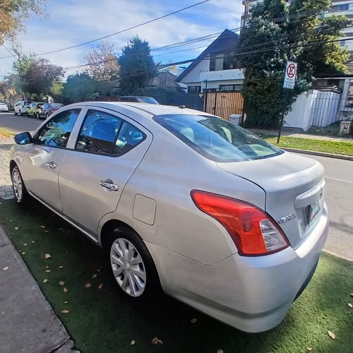 Nissan versa 2019 - Imagen 5