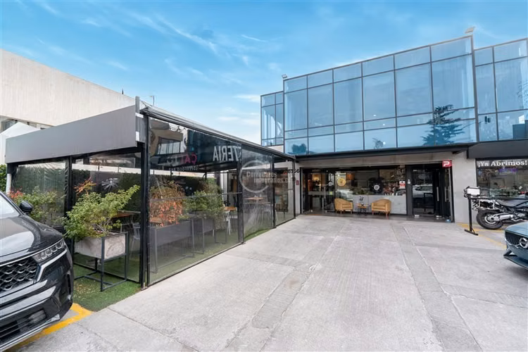 Local Comercial en venta en Vitacura