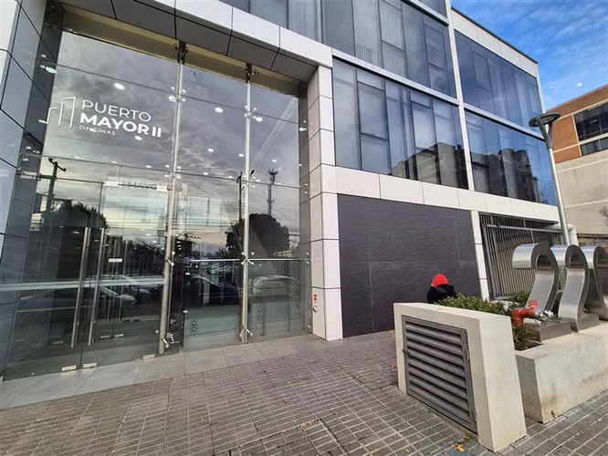 Oficina 2 privados NUEVA en arriendo en Los Angeles