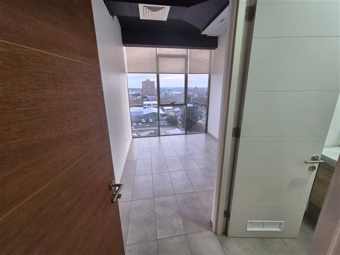 Oficina 2 privados NUEVA en arriendo en Los Angeles
