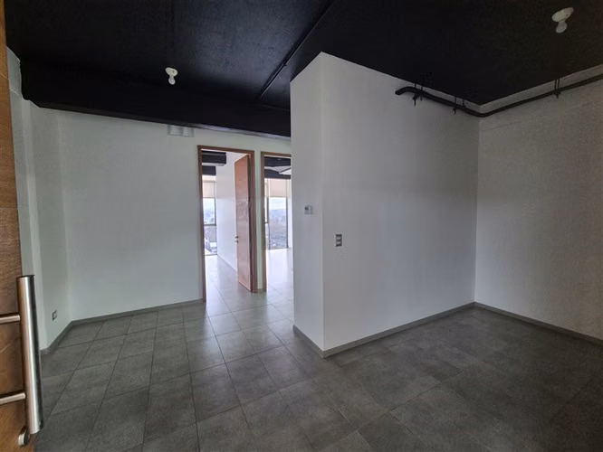 Oficina 2 privados NUEVA en arriendo en Los Angeles