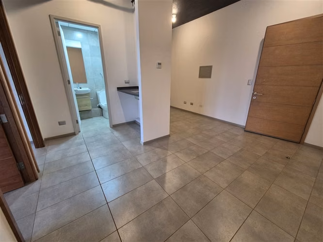 Oficina 2 privados NUEVA en arriendo en Los Angeles