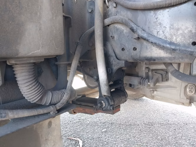 CAMIÓN HINO XZU 8.0 AÑO 2018 EQUIPO MONOBLOCK Y PLATAFORMA