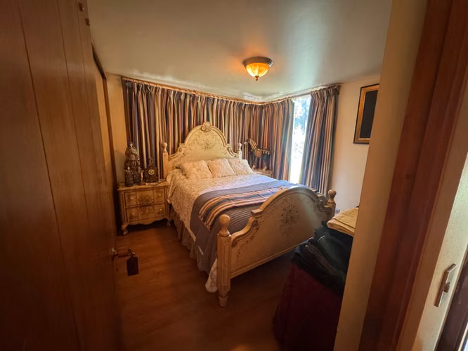 MAJESTUOSA CASA ESTILO COLONIAL EN AMPLIO TERRENO DE 6.000M2 - Imagen 16