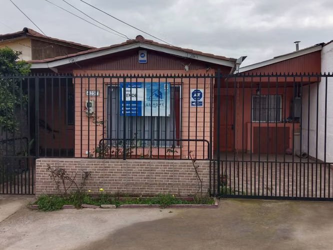 Venta casa 2 Dormitorios, 2 B cercana a supermercados, El milagro La Serena