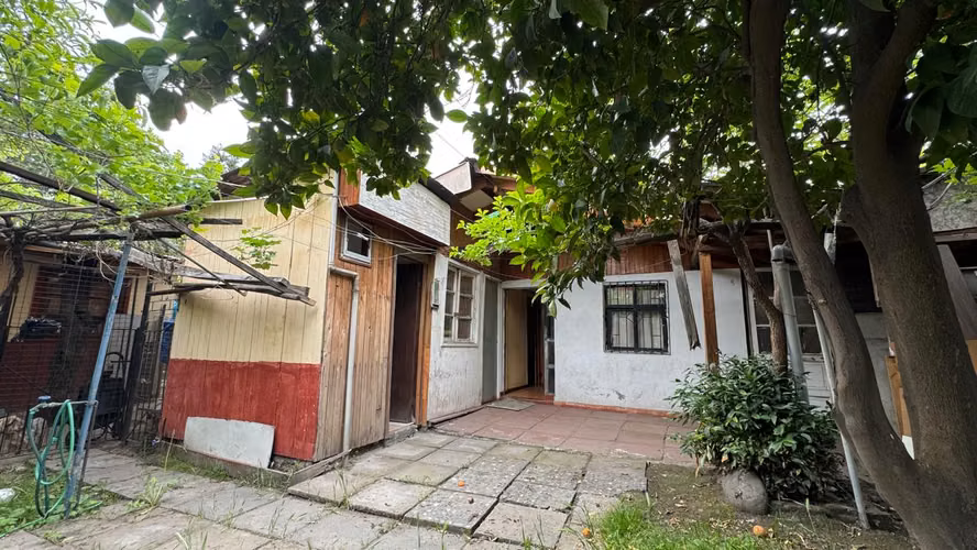 AMPLIA PROPIEDAD EN VENTA CON GRAN TERRENO PEÑALOLEN