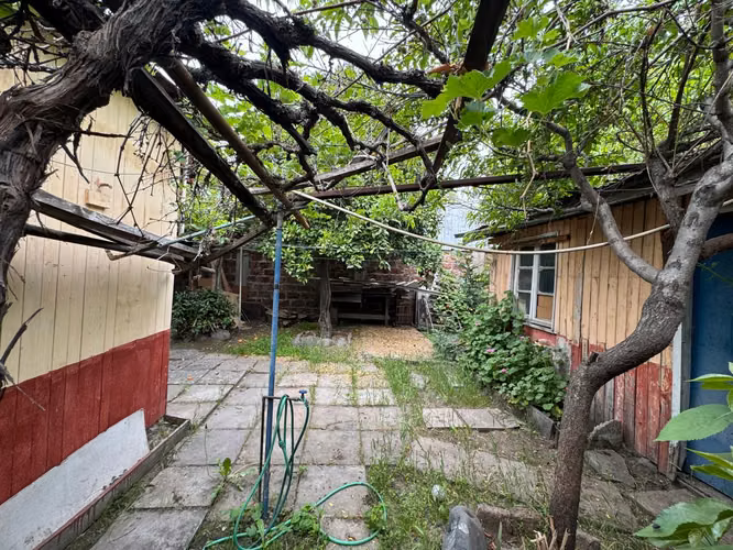 AMPLIA PROPIEDAD EN VENTA CON GRAN TERRENO PEÑALOLEN