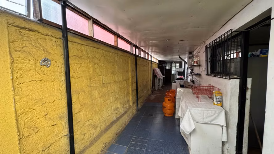 AMPLIA PROPIEDAD EN VENTA CON GRAN TERRENO PEÑALOLEN