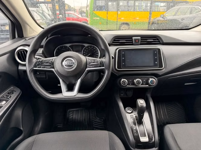 NISSAN VERSA 2023