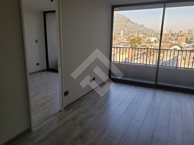 Departamento en venta de 2 dorm. en Recoleta