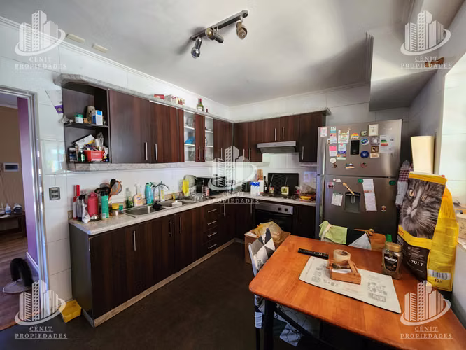 CASA EN CONDOMINIO EN VENTA, 5 MIN DE PLAZA DE ARMAS TALCA