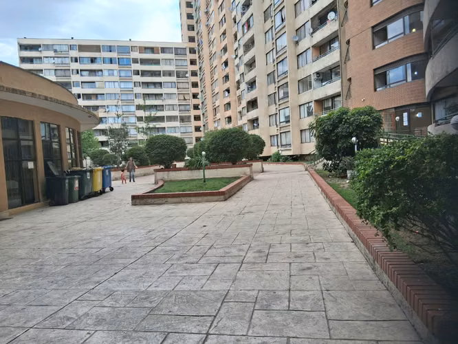 Arriendo Depto 2 Dorm 2 Baños + Estacionamiento - Parque Los Reyes
