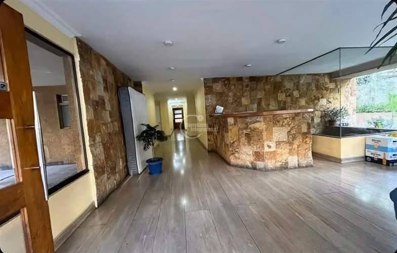 Departamento en venta de 2 dorm. en Las Condes