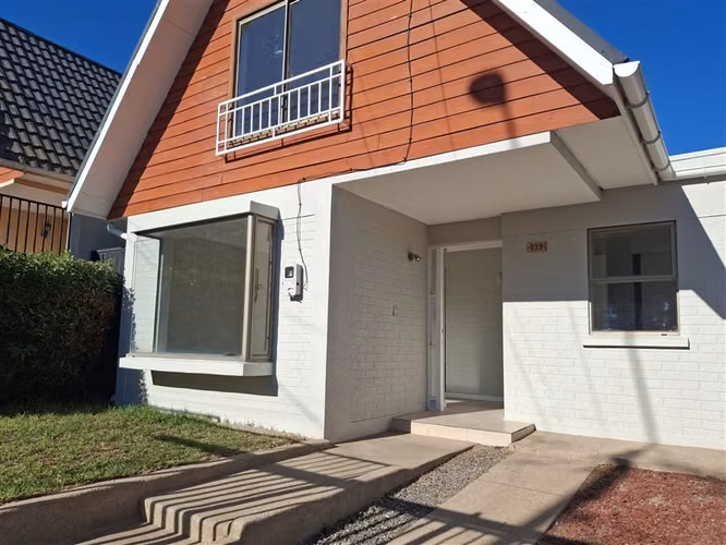 Casa venta aislada 4 dorm. 2 baños peñablanca barrio norte