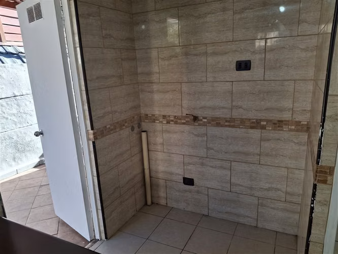 Casa venta aislada 4 dorm. 2 baños peñablanca barrio norte