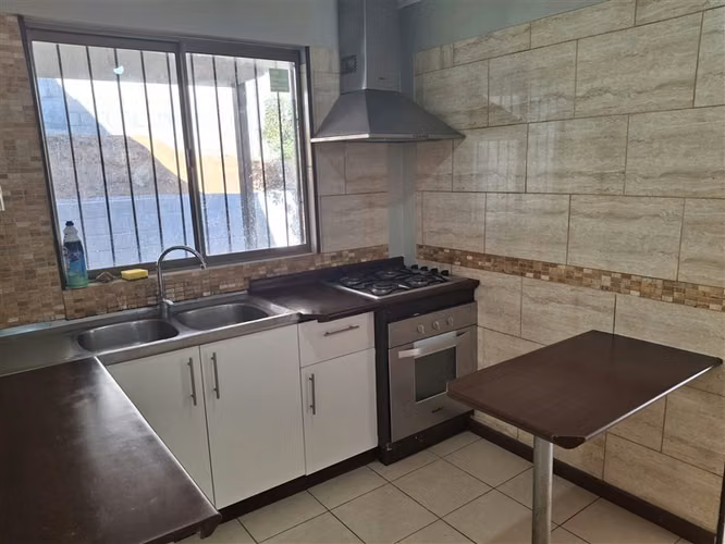 Casa venta aislada 4 dorm. 2 baños peñablanca barrio norte