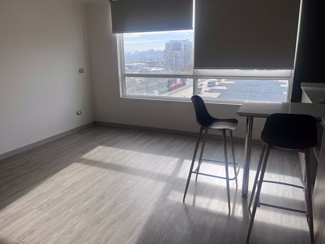 Luminoso Departamento en excelente ubicación (169910)