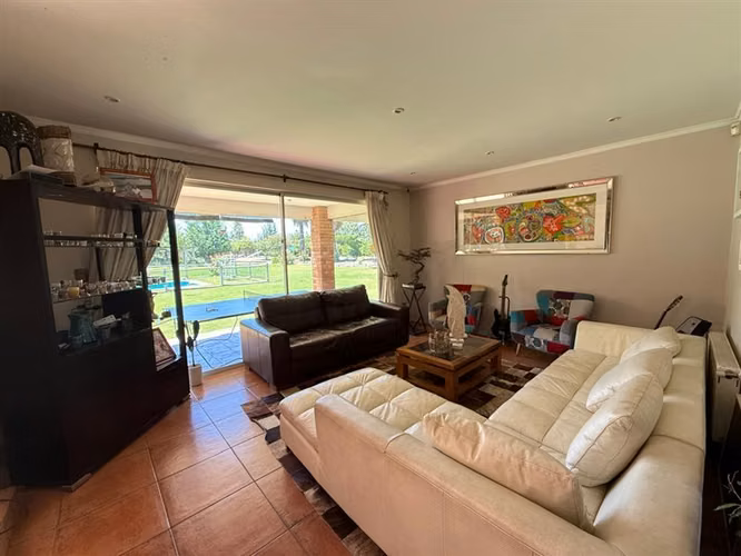 Arriendo Parcela con 5000 m2 cercano a Av. Chicureo