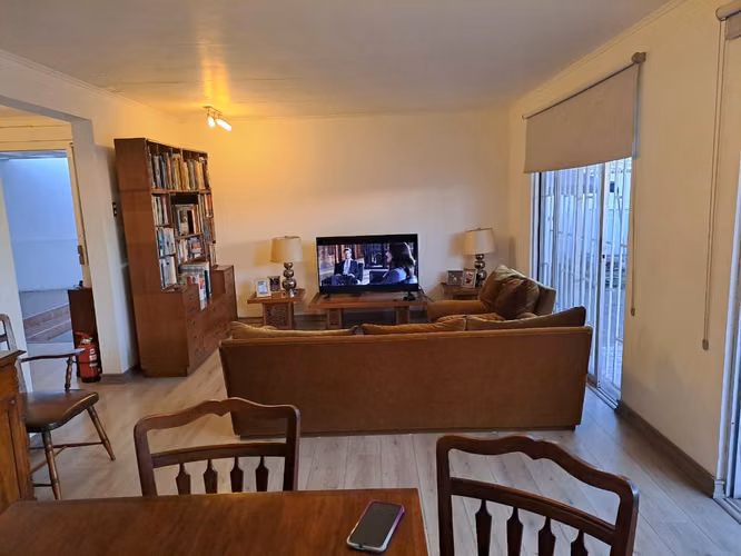 Amplia Casa en Venta – Sector Sur de Iquique