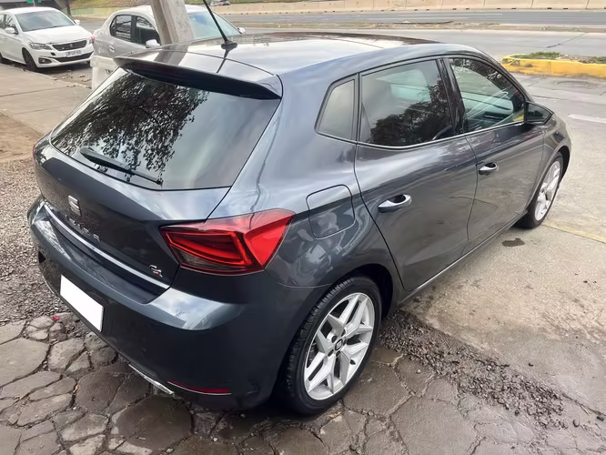 SEAT IBIZA FR 1.6 AUT. 2021 TOPE DE LÍNEA 36.000 KM.