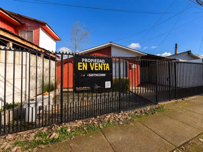 Casa en venta de 3 dorm. en San Clemente