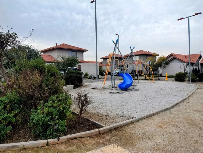 Vendo casa en condominio en la comuna de Buin oriente 3D/2B