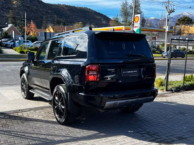 TOYOTA LAND CRUISER PRADO 2.8  2025