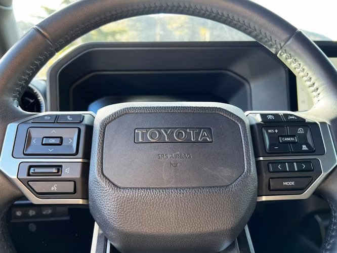 TOYOTA LAND CRUISER PRADO 2.8  2025