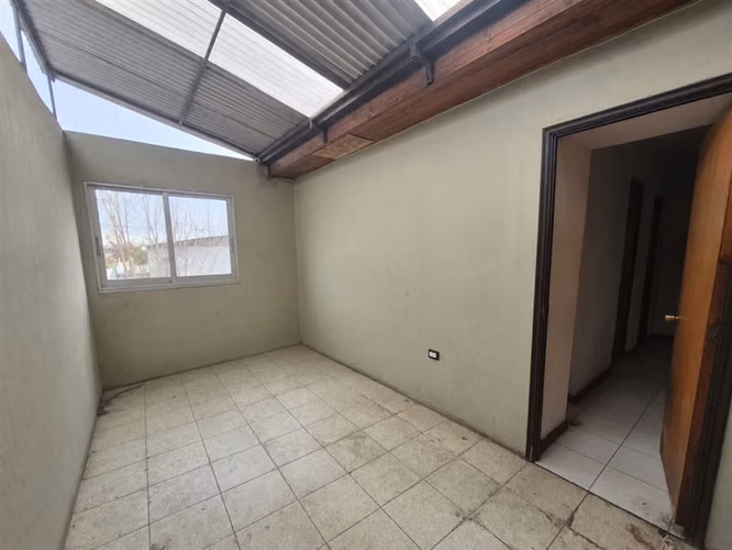 LOCAL COMERCIAL Entre Vespucio con Avenida Tobalaba