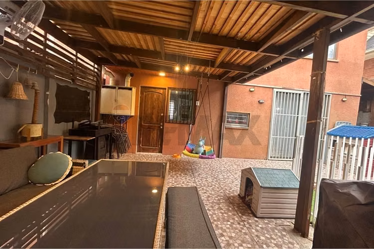 Cómoda y amplia casa 4d3b alto el hualle