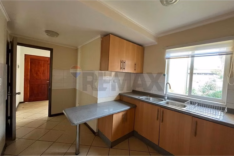 Se vende casa valles del country talca - Imagen 11