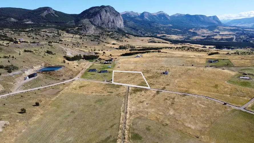 Parcela con agua y luz km 14 Coyhaique Alto (169957)