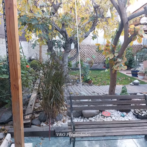 Bonita casa en Macul a pasos de metro Quilín (169956)