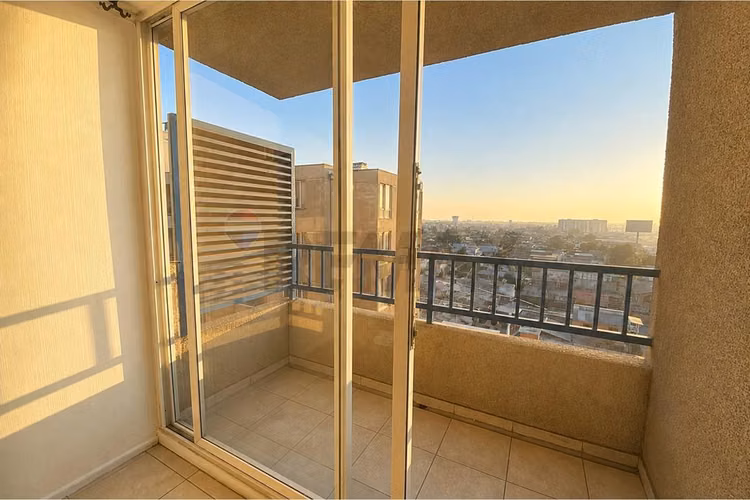 Venta departamento interm. la cisterna. 3d y 1b
