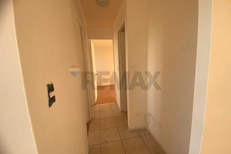 Venta departamento interm. la cisterna. 3d y 1b