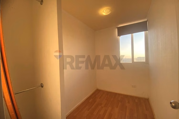 Venta departamento interm. la cisterna. 3d y 1b