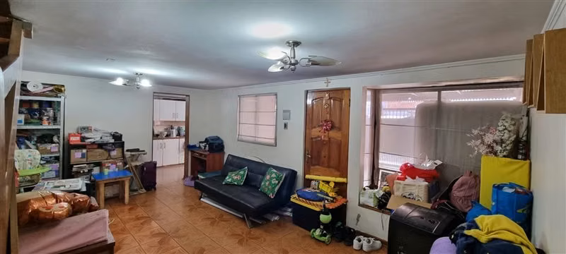 Casa en venta de 3 dorm. en Puente Alto - Metro Elisa Correa