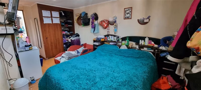 Casa en venta de 3 dorm. en Puente Alto - Metro Elisa Correa