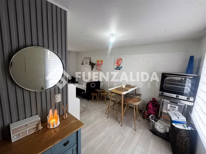 OPORTUNIDAD Casa vendo 3D 1B patio estacionamiento Talagante
