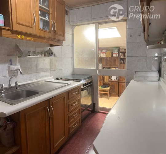 Casa en venta en La Reina de 5D, 2B, 3E, pasaje cerrado