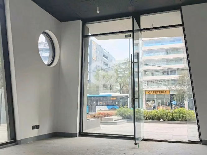 Arriendo Local Comercial: Ubicación Estratégica.CBG