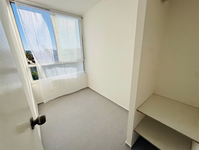 Liquidación en venta de 3 dorm. 1 baño en San Joaquín
