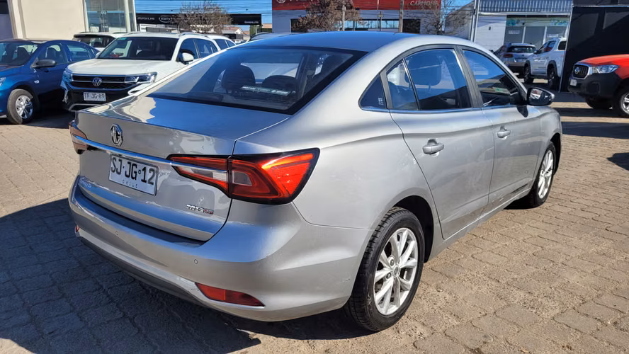 MG MG5 CVT 4X2 1.5 FULL AUT. 1.5 • 4x2 • Automática • 2023
