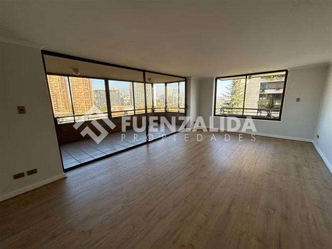 Departamento en arriendo de 3 dorm. en Las Condes