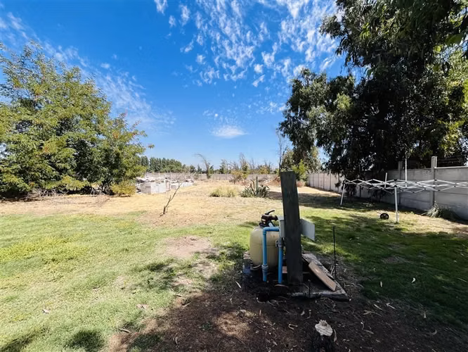Casa en venta de 5 dormitorios . Lo arcaya, Colina