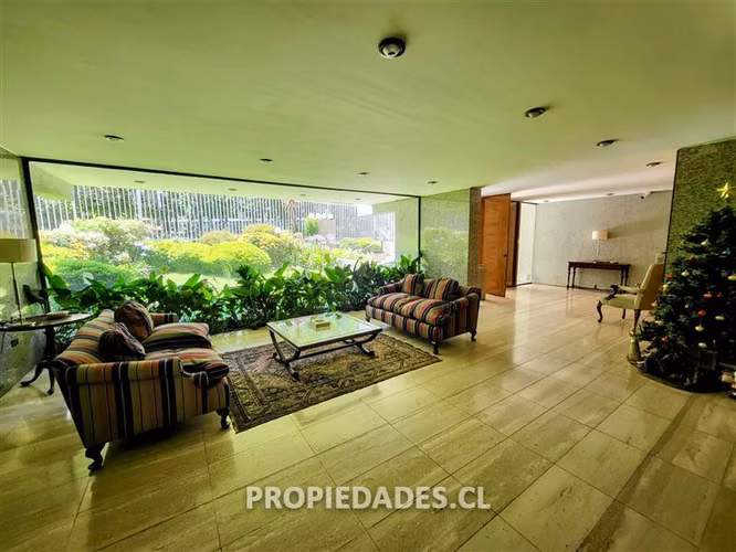 Departamento en arriendo de 3 dorm. en Las Condes PLAZA PERÚ