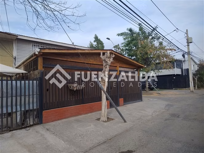 Casa en venta de 4 dorm. en Puente Alto