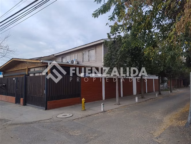 Casa en venta de 4 dorm. en Puente Alto
